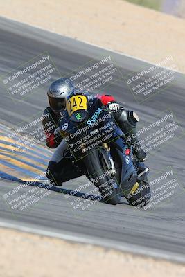 media/Nov-15-2024-CVMA Friday Practice (Fri) [[b142d29251]]/4-Group 4 and Trackday/Session 2 (Turn 10)/